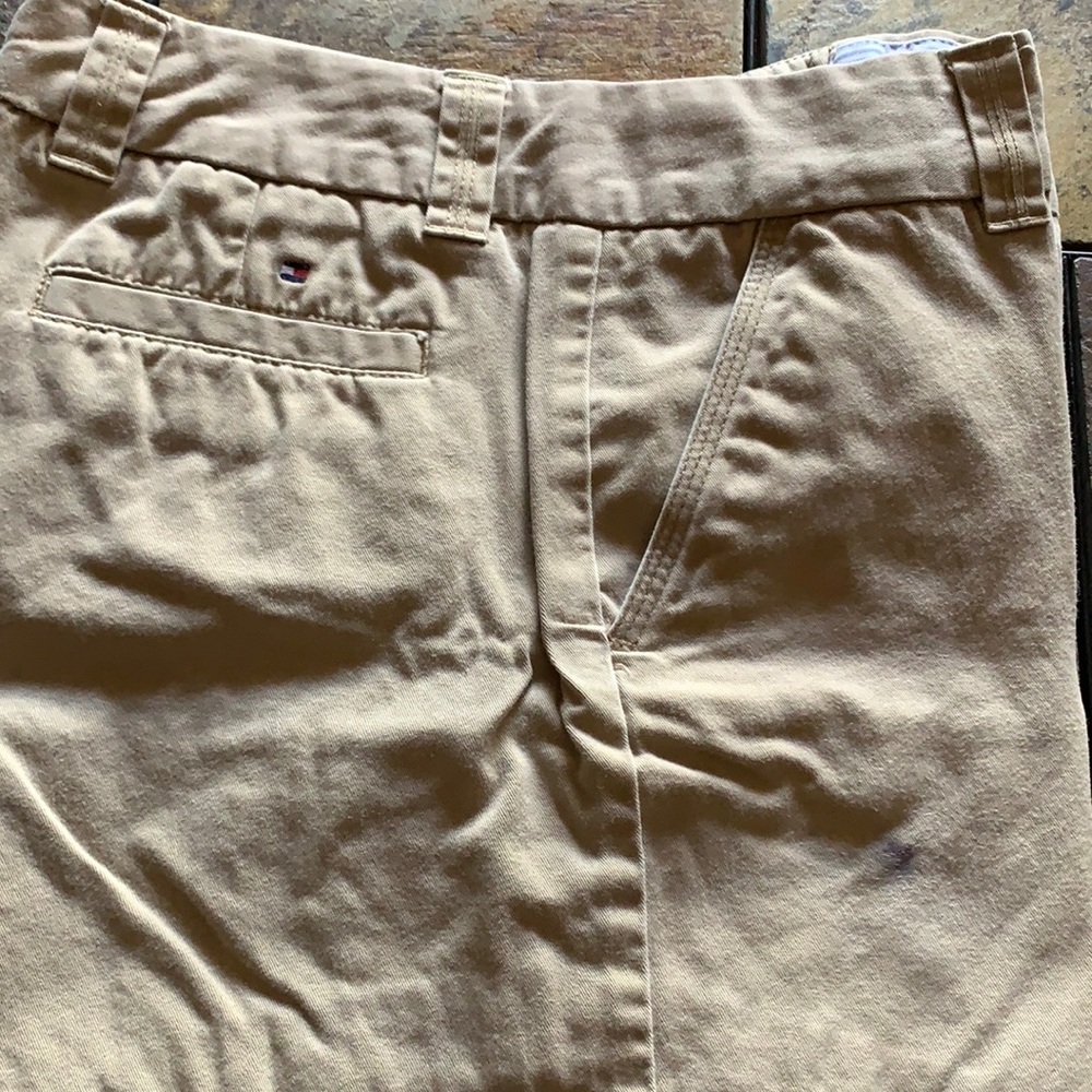 Tommy Hilfiger khaki shorts